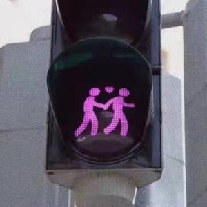 丰满人妻少妇精品无码
