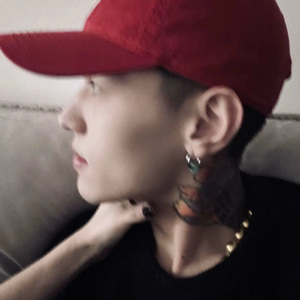 日本特级黄色录像片人与狗性交免费播放
