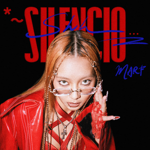 大鸡巴放在女生屁眼视频
